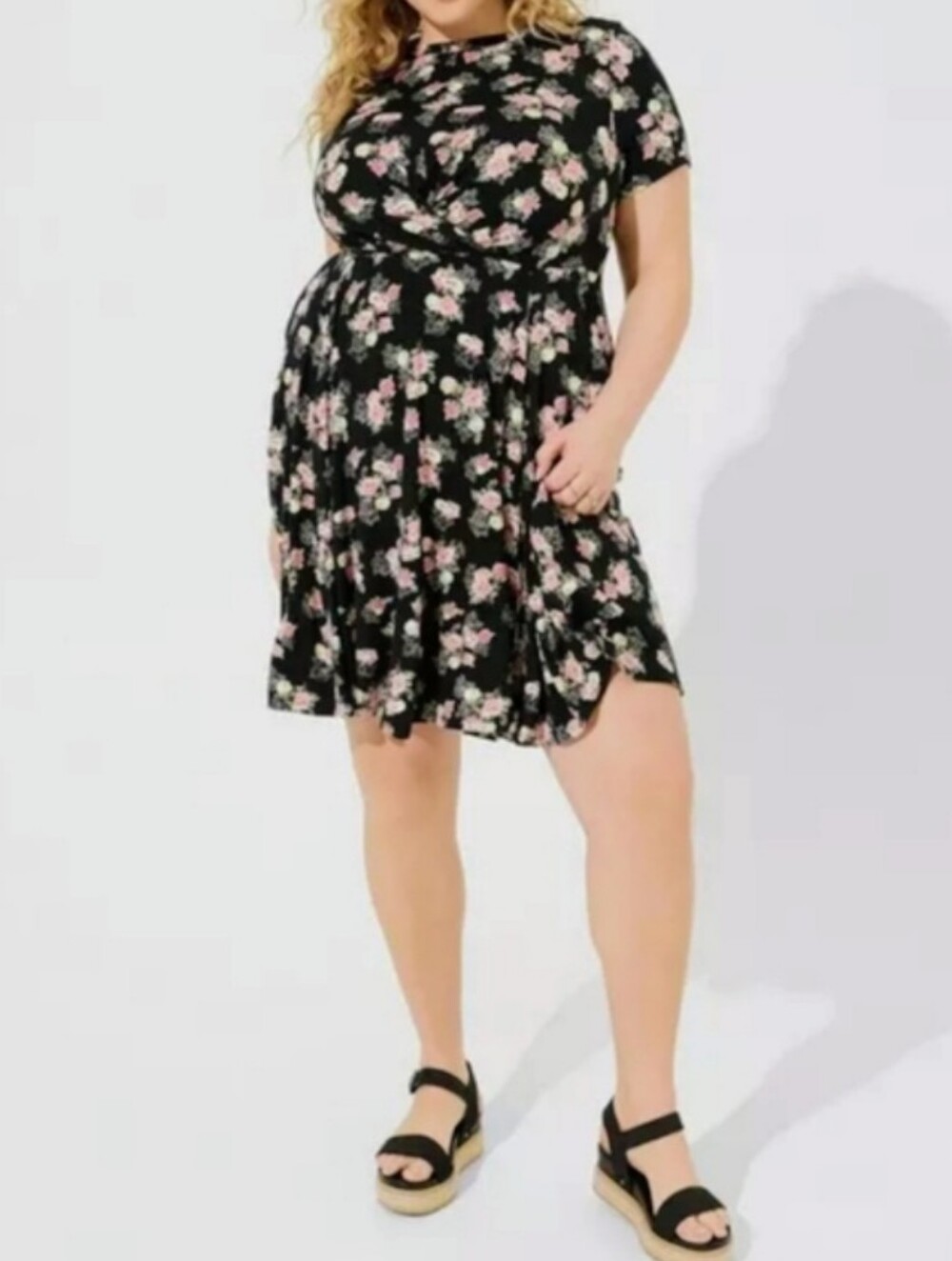 Torrid NWT Super Soft Twist Front Mini Skater Dress, size 0 (12)